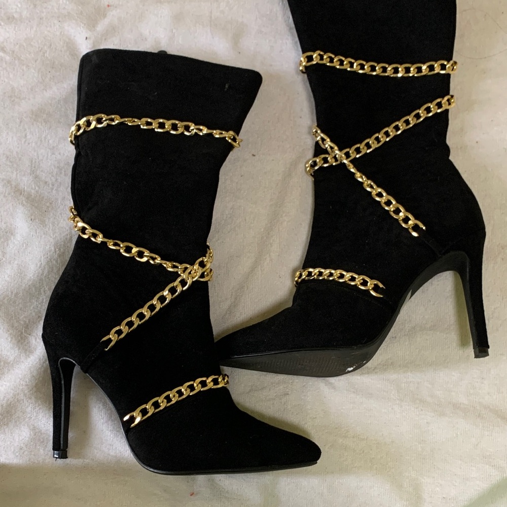 Black Suede High-Heel Chain Wrap Boots size 7